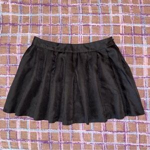 Elegant Black Women's Skirt